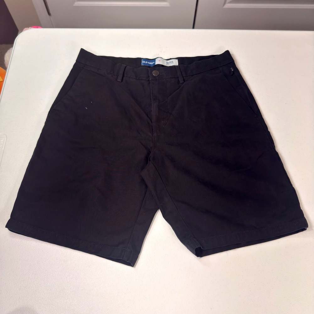 Old Navy Ultimate Tech Slim Built-In Flex Shorts Black Chino Outdoor Mens 31